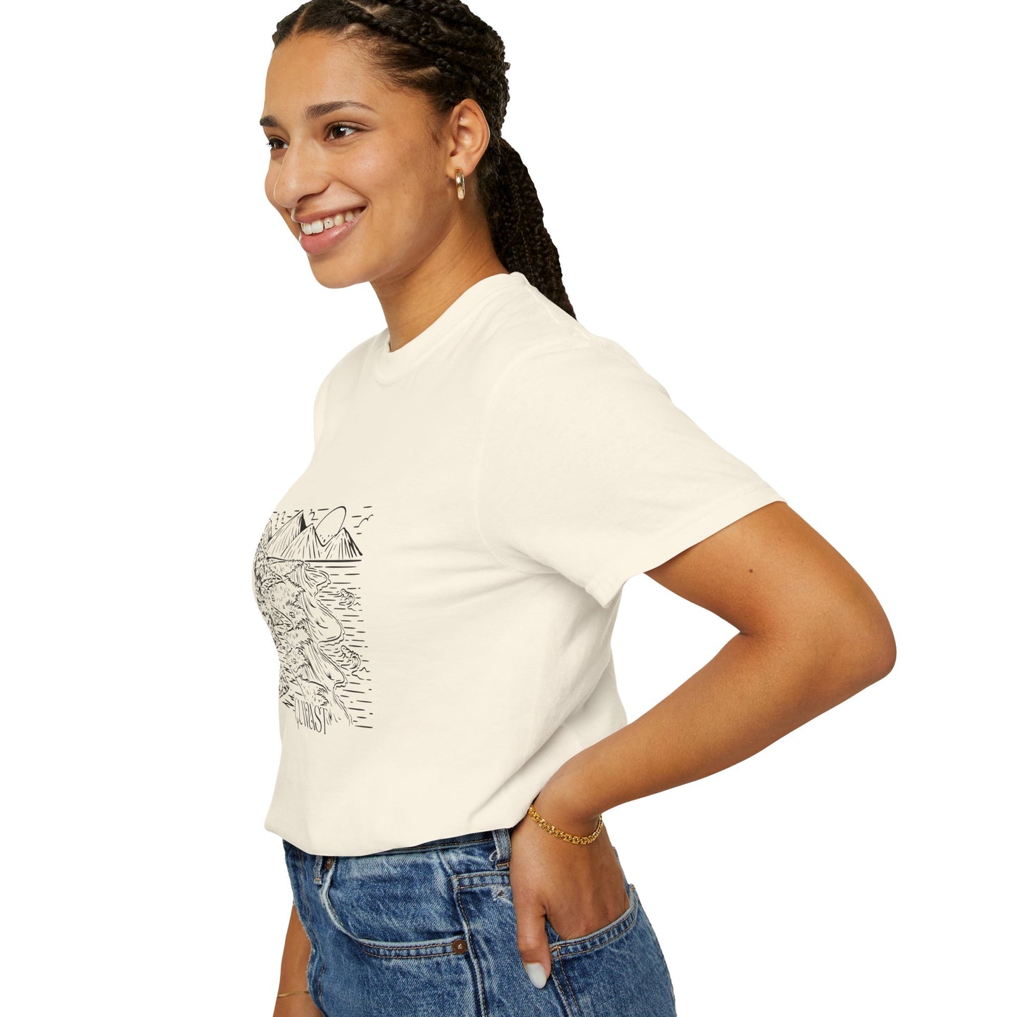 QUWAST T shirt