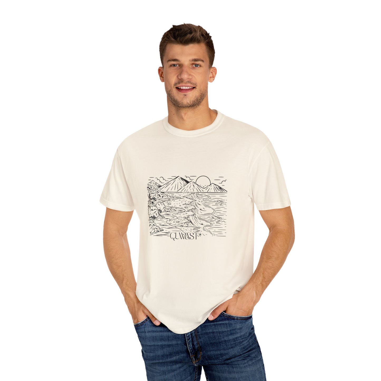 QUWAST T shirt